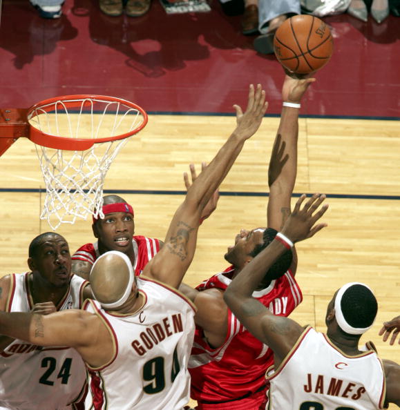 社会对阵巴 社会对阵巴