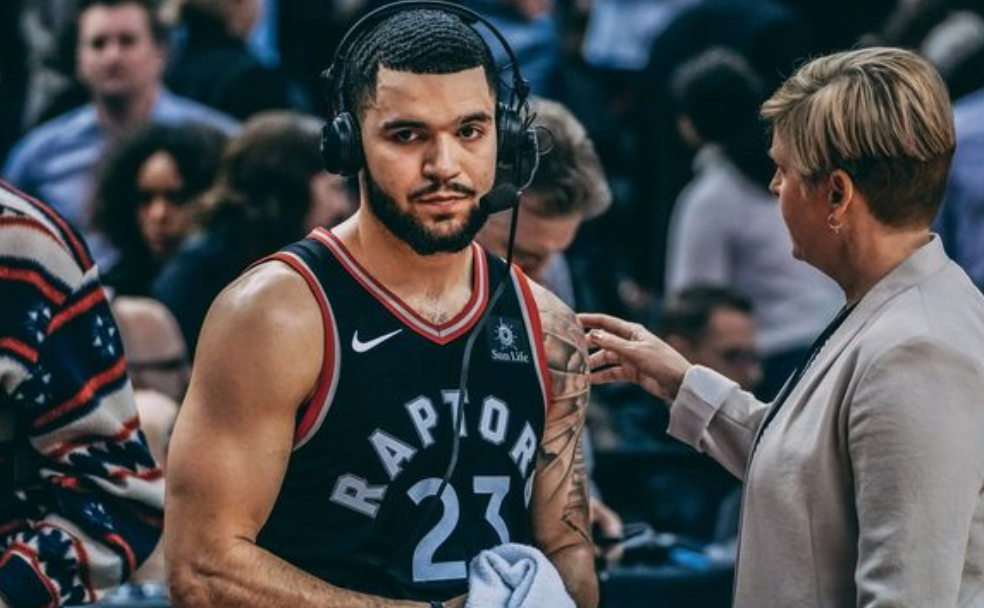 表现出色 表现出色