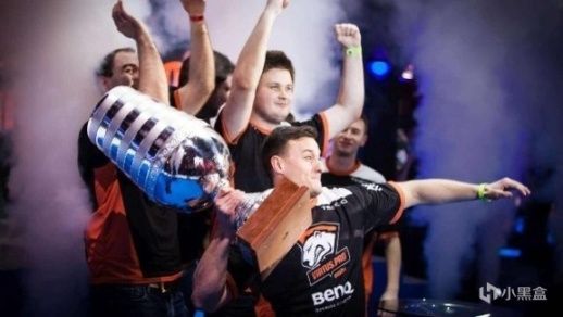 各种健身活 各种健身活